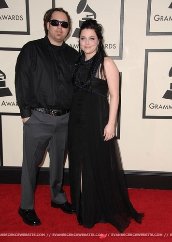  Amy Lee, Terry