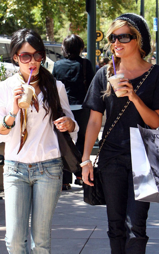 Ashley Tisdale & Vanessa