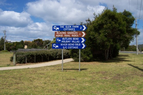  Australia Road Sign