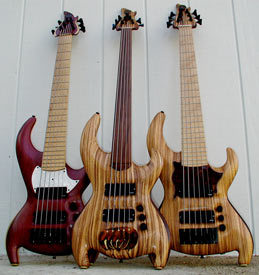 बास Guitars