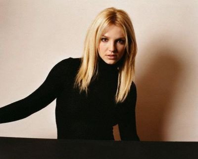  Britney<33