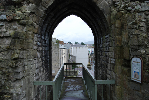  Caernarfon قلعہ - Wales