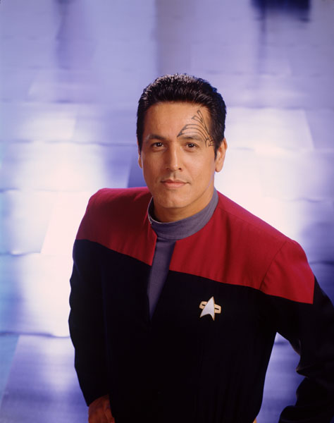 Commander Chakotay Star Trek Voyager Photo 644491 Fanpop