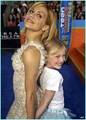 Dakota & Brittany Murphy - dakota-fanning photo