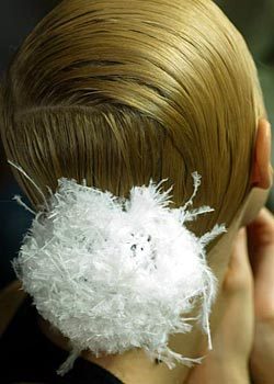 Fall 2003 Couture: Backstage