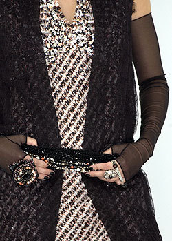Gwen Stefani wearing a Chanel dress - Chanel Photo (2244713) - Fanpop