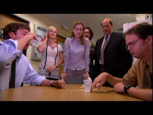 Jim v Dwight - Cracker Eat Off