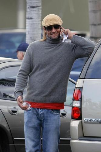 Josh Holloway...on the phone