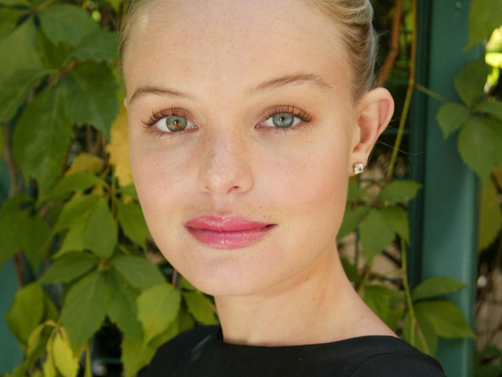 Kate Bosworth - Wallpaper