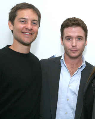  Kevin Connolly & Tobey Maguire