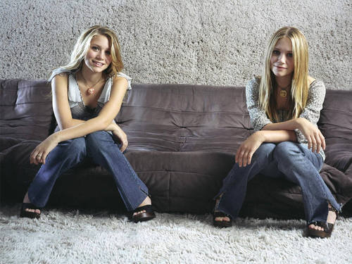  Mary-Kate & Ashley