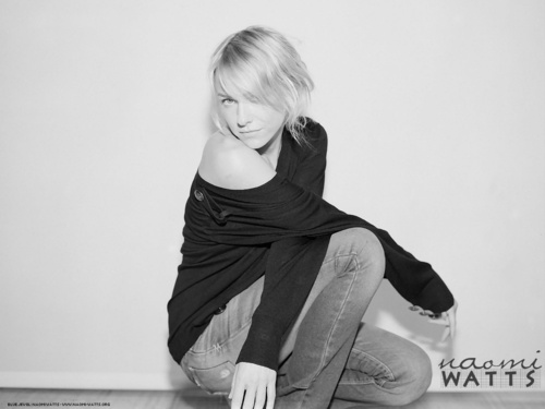  Naomi Watts