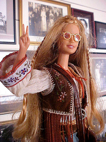 Peace búp bê barbie