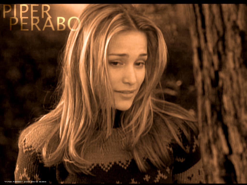 Perabo is how tall piper Piper Perabo