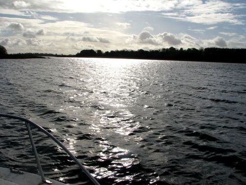  visualizzazioni along the River Shannon