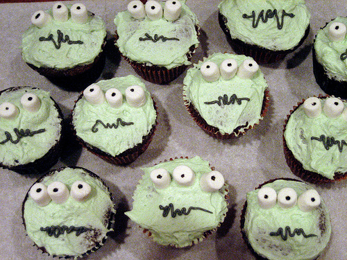  Alien Cupcakes