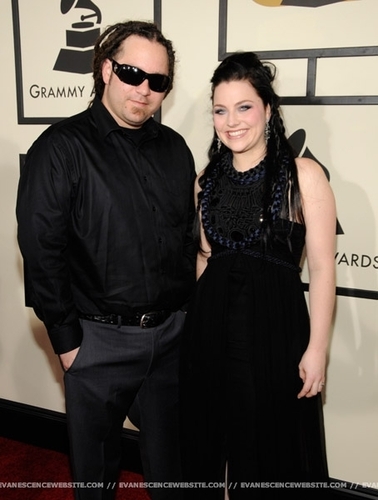  Amy Lee, Terry