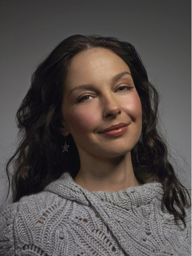  Ashley Judd