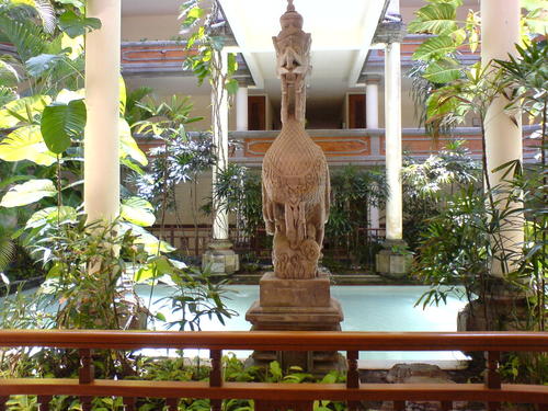  Bali Hilton