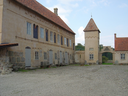  Bjersjoholm château Remnants