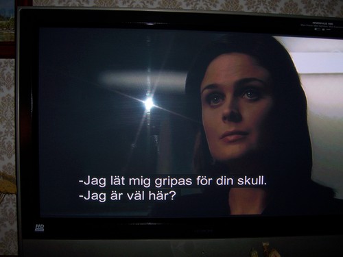  본즈 on Swedish TV