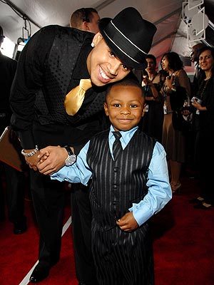  Chris Brown with his nephew