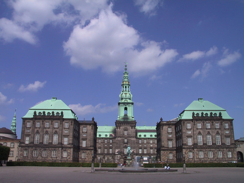  Christiansborg (folketinget)