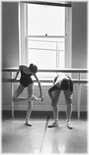  Dancers
