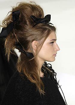  Fall 2005 Couture: Details