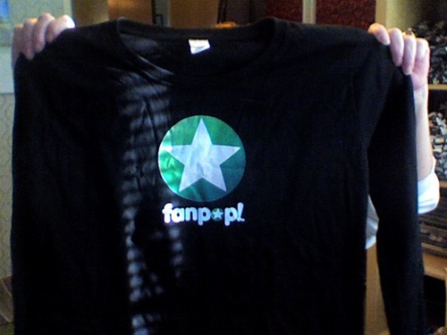 Fanpop T-shirt