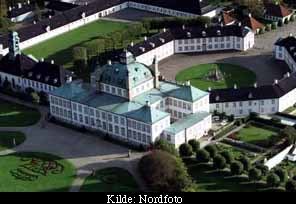  Fredensborg lâu đài
