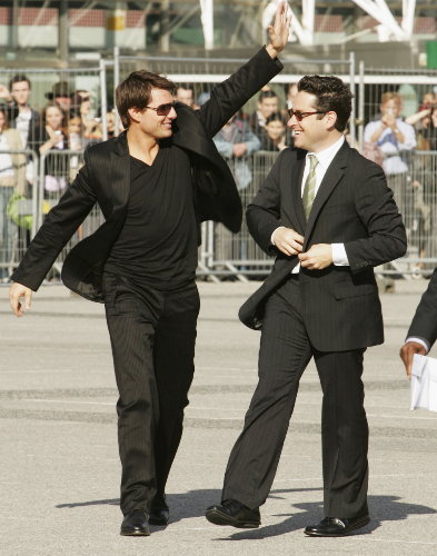  JJ Abrams & Tom Cruise