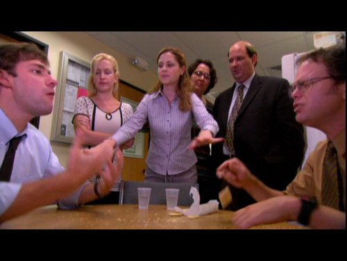  Jim v Dwight - kraker Eat Off