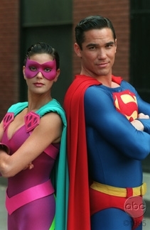  Ultra Woman and スーパーマン
