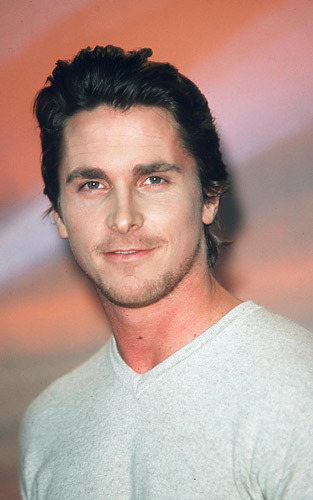  और Christian Bale