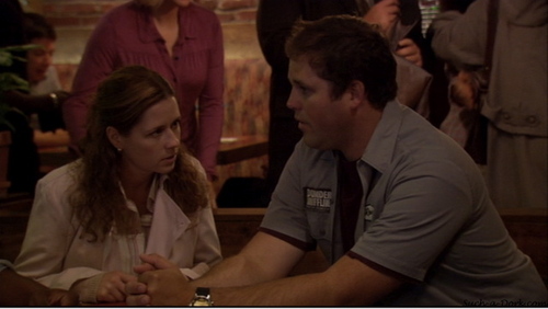  Roy and Pam in TThe Dundies