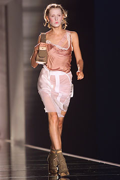 Spring 2002: Ready To Wear
