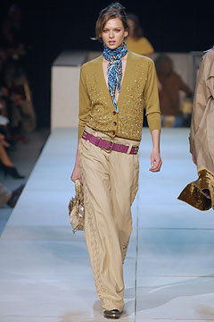  Spring 2004: Ready To Wear