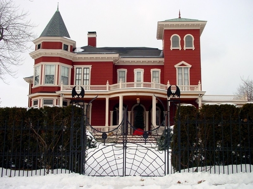  Stephen King's House in Bangor