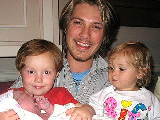  Taylor and his kids