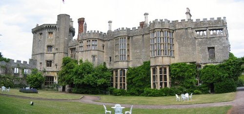  Thornbury Castle, UK